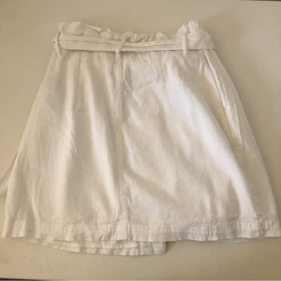 Hollister White Skirt - Picture 3 of 3